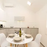 Loft At Republic Square Apartman