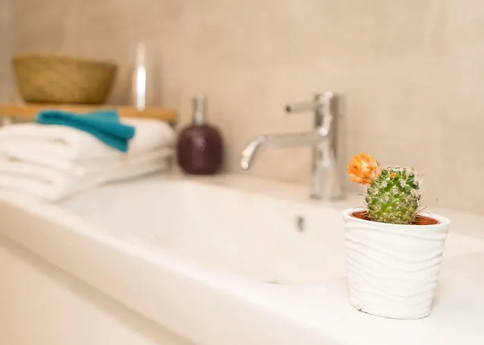 Loft At Republic Square