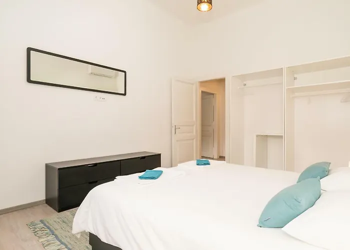 Apartman Loft At Republic Square *