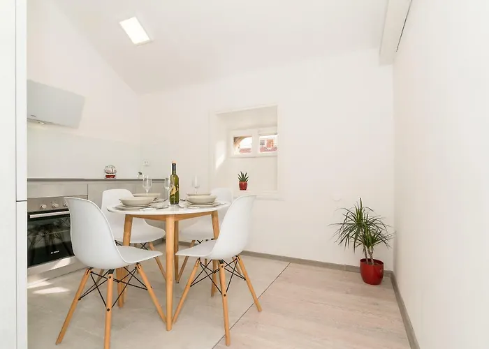 Apartman Loft At Republic Square *