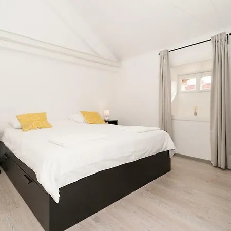 Loft At Republic Square